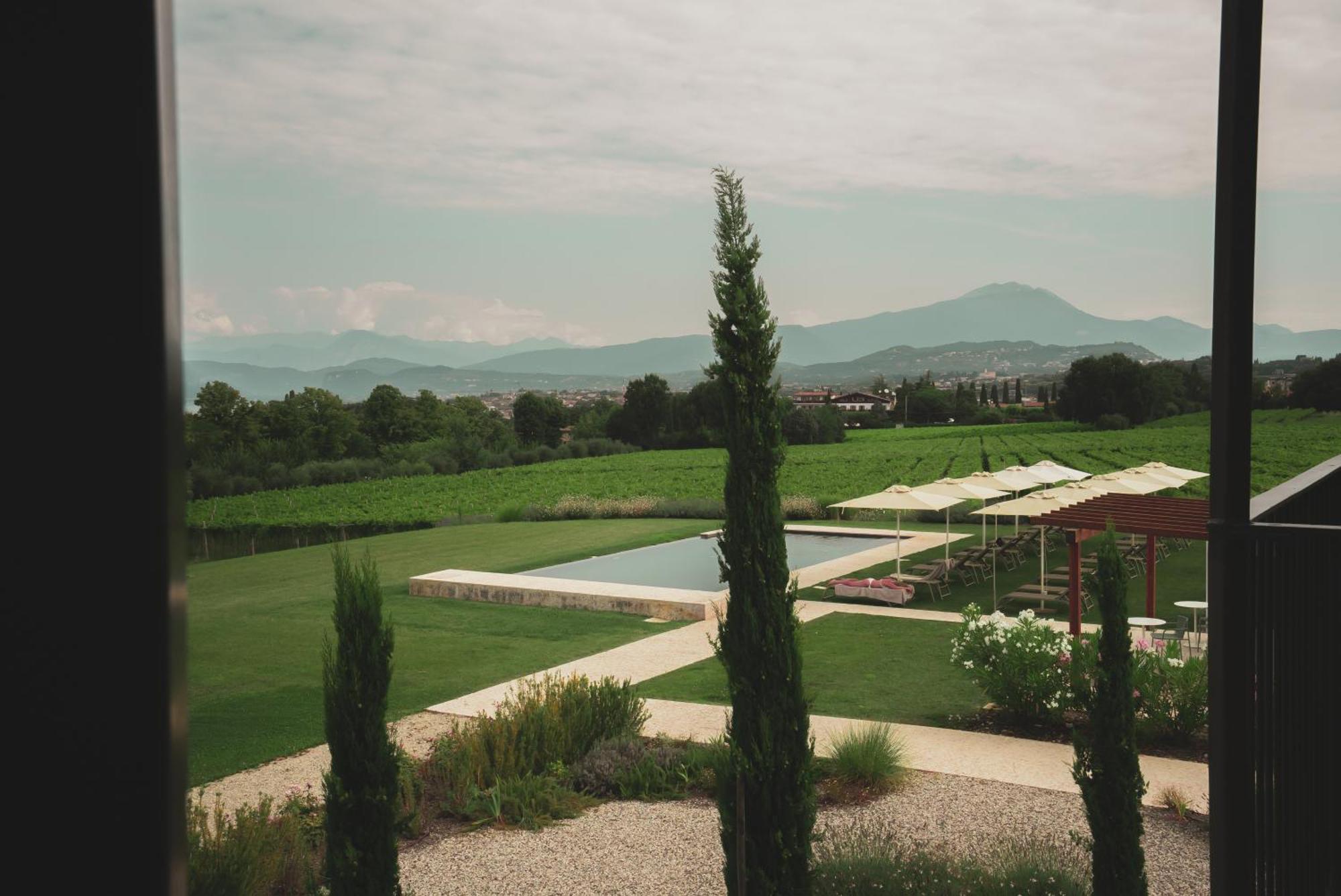 Natiia Relais - Adults Only Otel Lazise Oda fotoğraf
