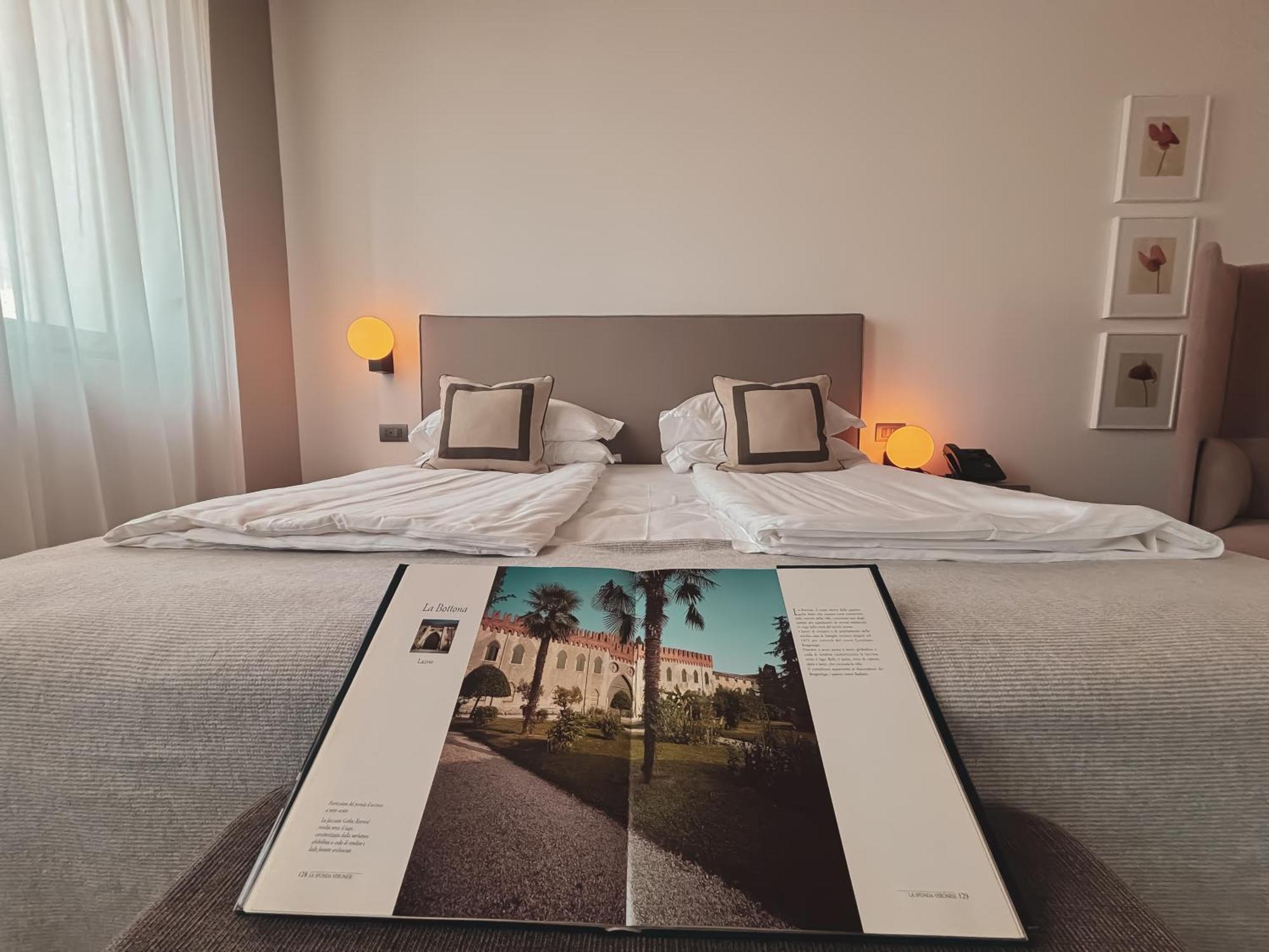 Natiia Relais - Adults Only Otel Lazise Oda fotoğraf